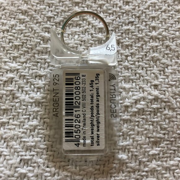 Stirling Silver Ring size 6.5 - Picture 2 of 2